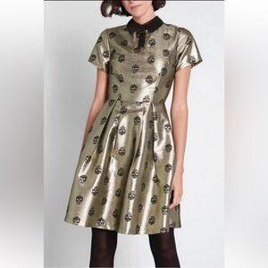 Modcloth gold metallic skull fit and flare skull dress ladies 8